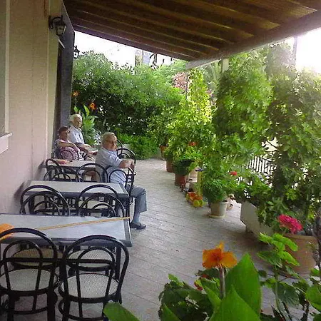 Politis 3* Poros (Kefalonia)