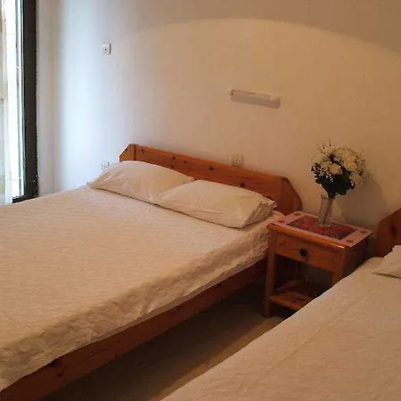 Politis Hotel Poros (Kefalonia)